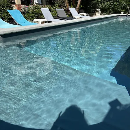 Apartment Tres Beau Lumineux Dans Avec Piscine *