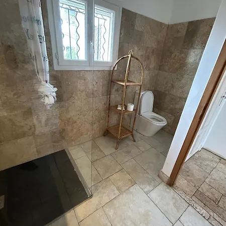 2p Dans Appartement Juan-les-Pins