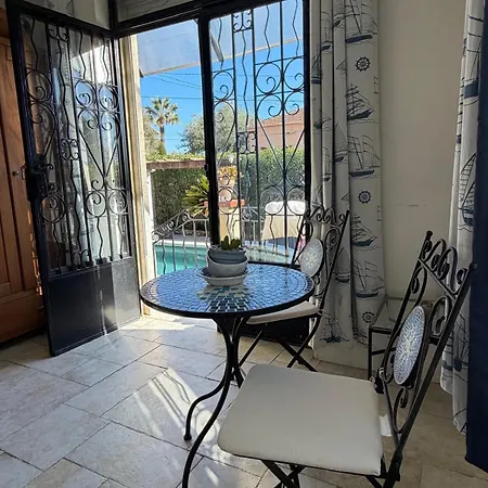 Appartement 2p Dans